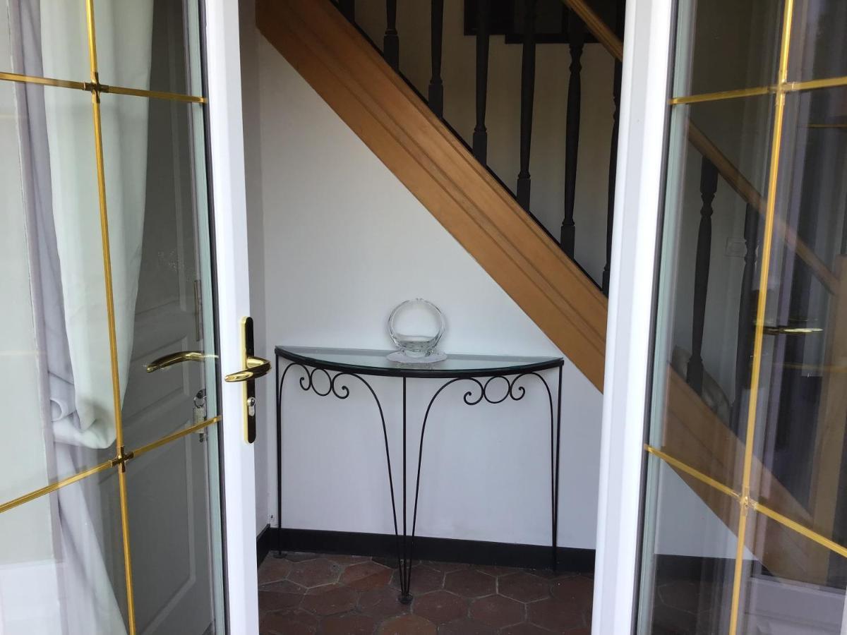 La Meuniere Villa Jouy  ภายนอก รูปภาพ